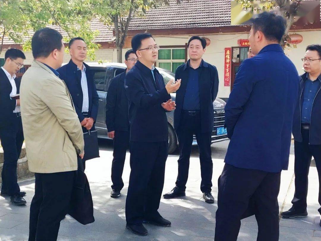 4月25日至26日,县委书记史邦俭到