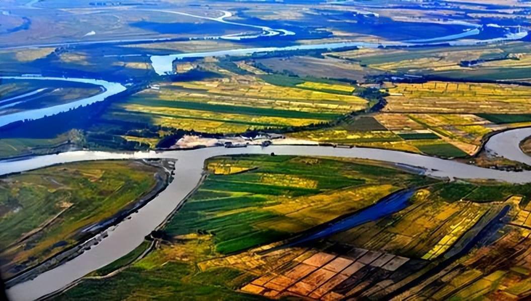 民宿设计|平原上的风光取景器_建筑_景观_项目