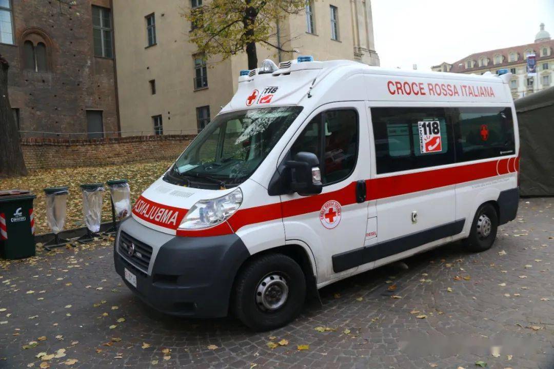 依维柯的绝对主场 意大利街头看卡车(二)_搜狐汽车_搜狐网