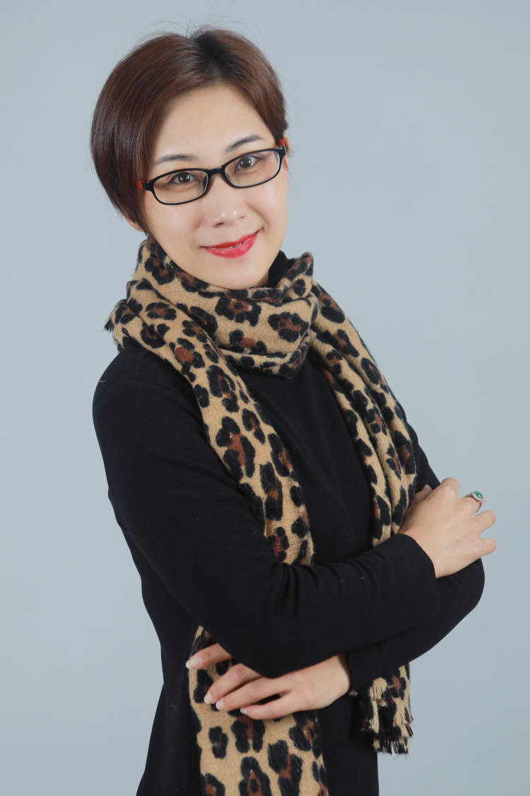 文艺工作者抗疫日记·越剧演员樊婷婷:向70多岁老党员学习,冲锋在前