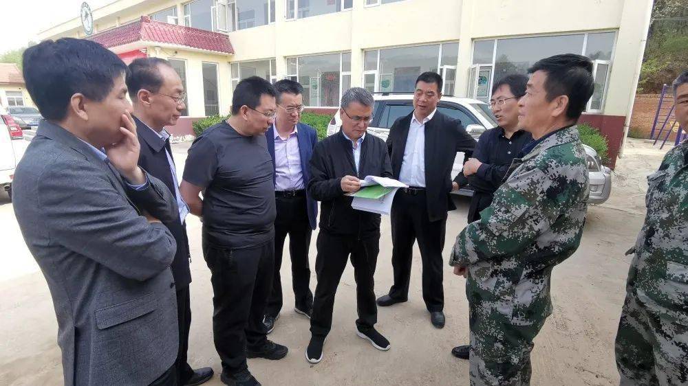 调研组先后前往黄龙,洛川,富县及黄龙山,桥北国有林管理局等地,通过实