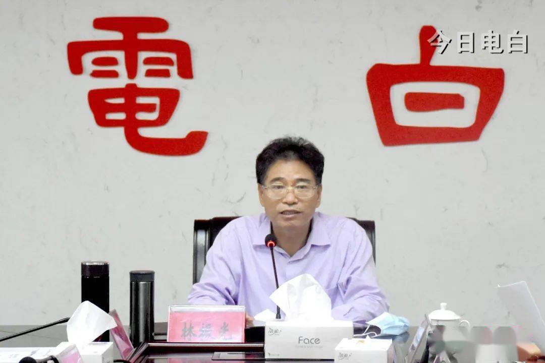 林振光率队到电白调研巩固国家卫生城市有关工作