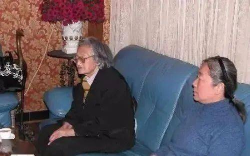 林豆豆76岁了晚年照披露与干妈一起生活