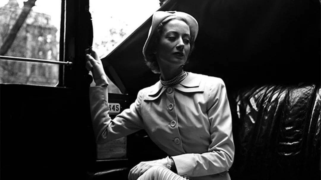 �����޽����ص�Ů�ˣ�����������