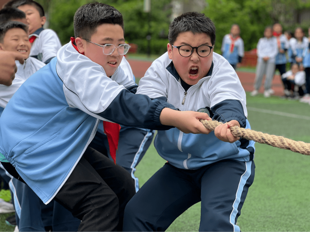 经开五小阳光新闻五年级力士之战拔河比赛预赛风采集锦