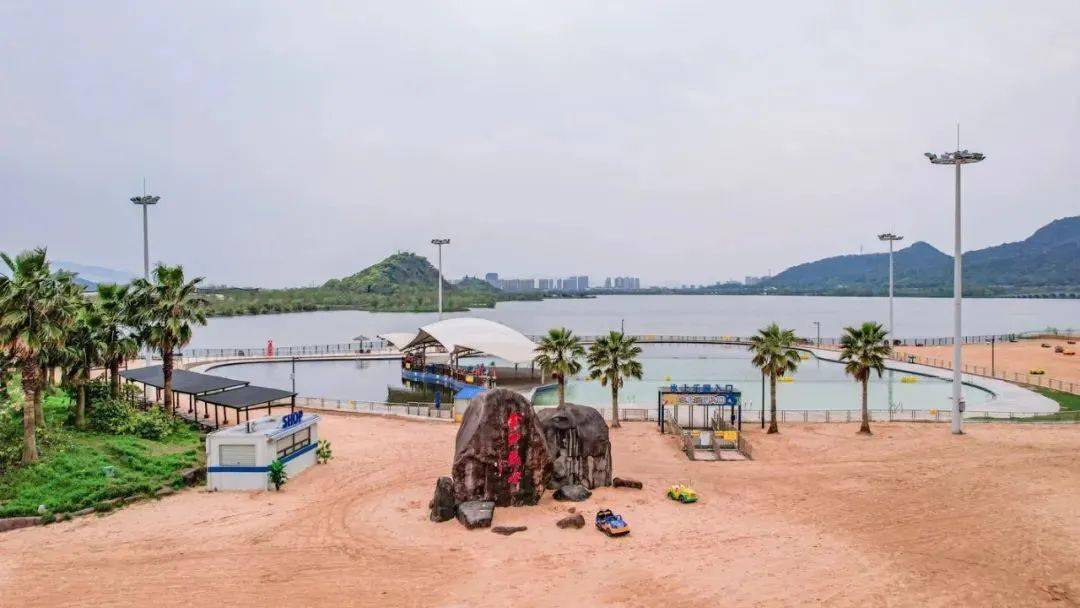 金沙戏水乐享春日金沙戏水湘湖沙滩公园娱乐套餐限时优惠35元