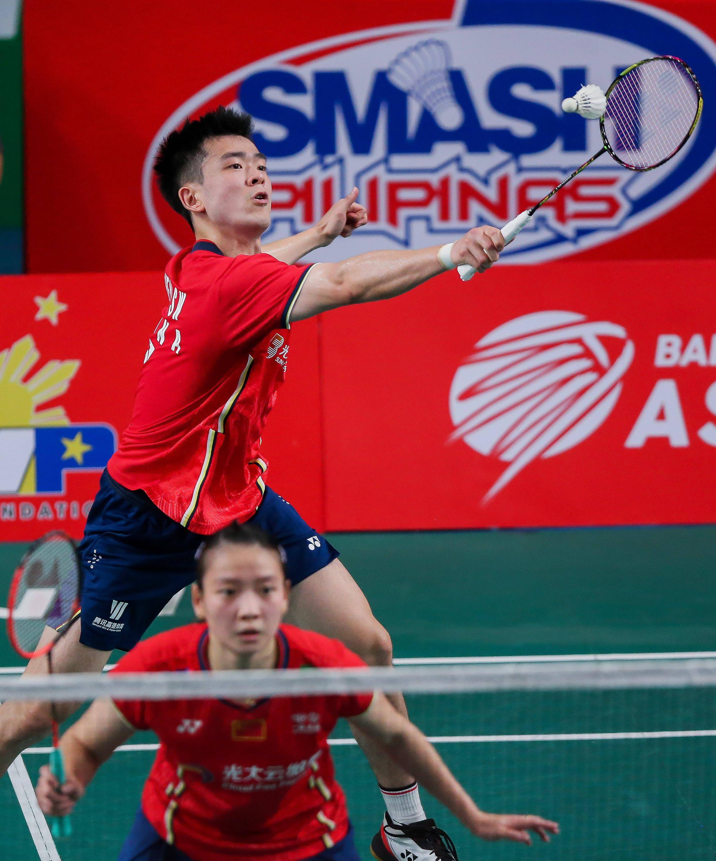 羽毛球亚锦赛郑思维黄雅琼混双夺冠