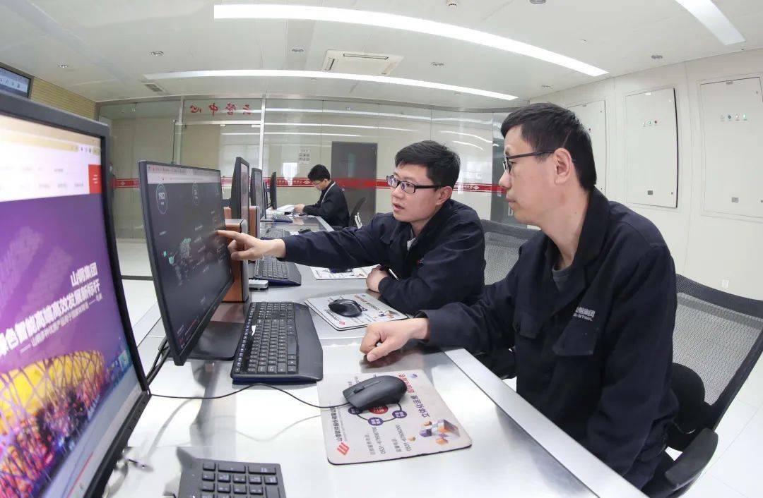 全力筑牢信息化管控的坚固防线网络运维保通畅疫情影响下总部办公人员、