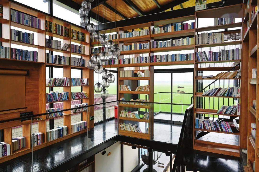 让游客全方位饱览稻田风光"天空之境"等独特景点打造出空中书屋如禾舍