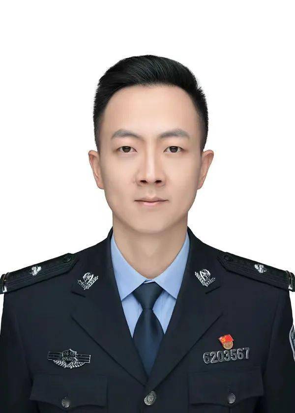 祝贺这些个人和集体荣获甘肃青年五四奖章