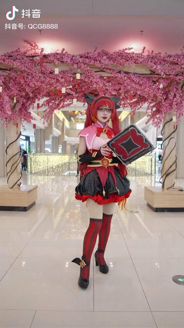 二次元少女cosplay萝莉王者荣耀cos上头气氛大会可爱安琪拉安琪拉库存