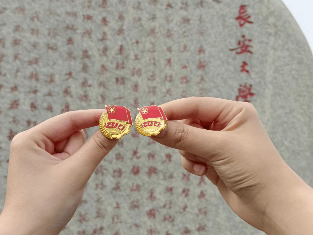 长大青年在矢志奋斗中谱写新时代的青春之歌