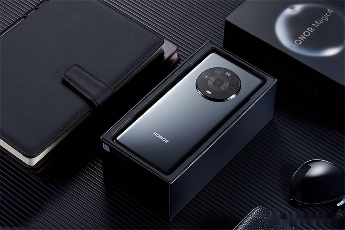 荣耀note20pro已量产692英寸巨屏天玑9000镇得住红米吗