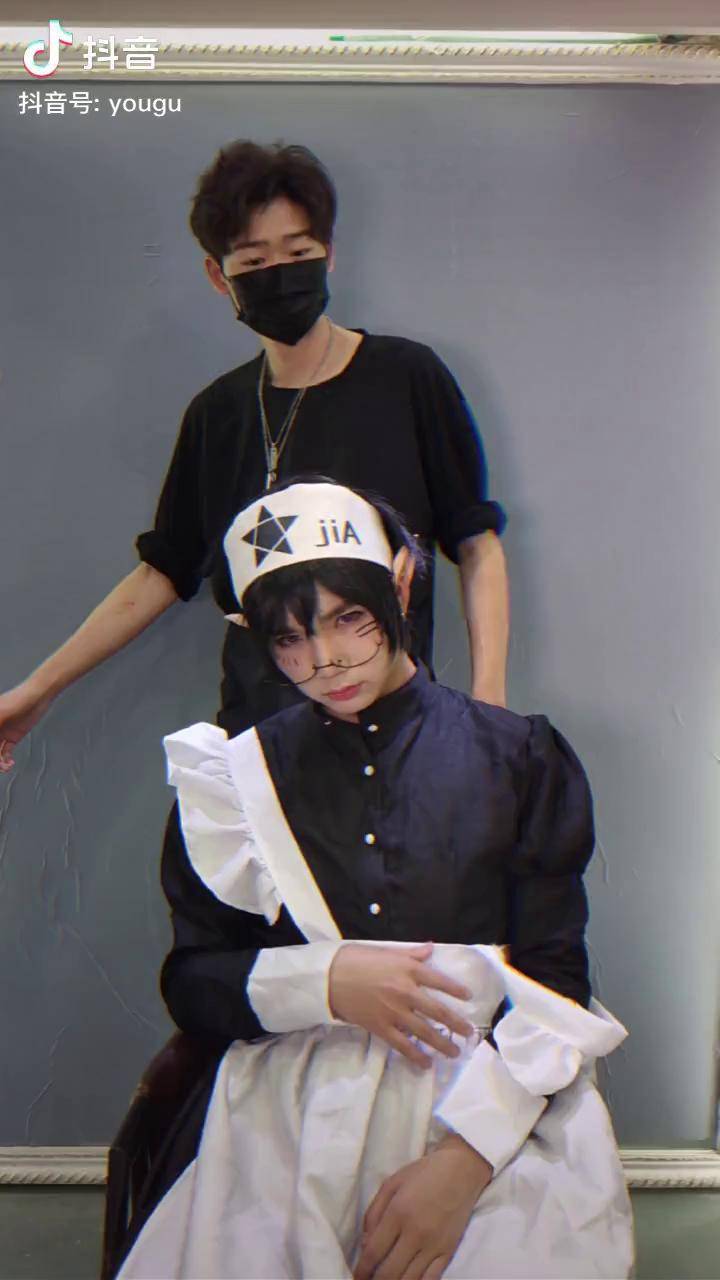 最强变装变装cos凹凸世界扇头变装拼了