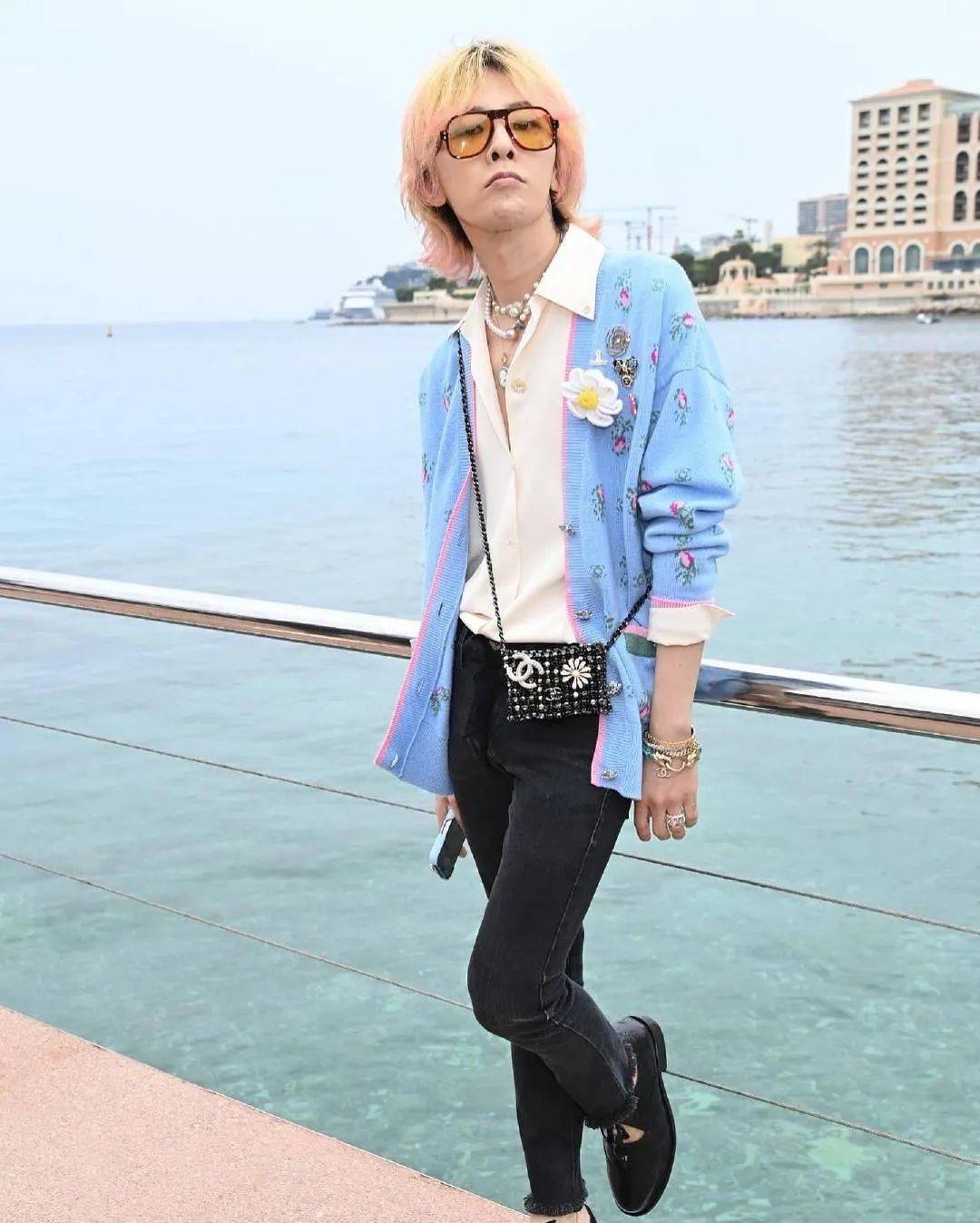 最新权志龙出席香奈儿活动现场图