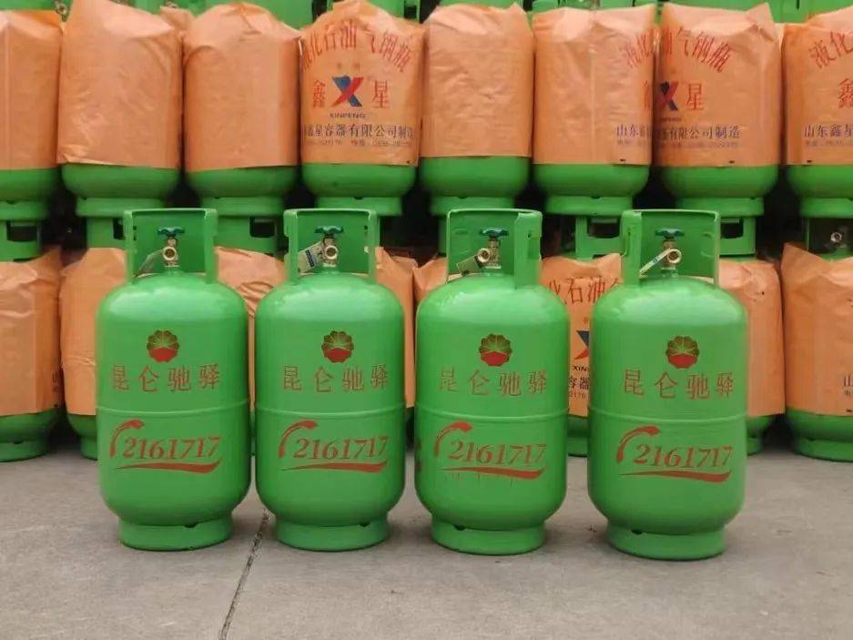 扩散周知废旧煤气罐可以换钱再也不用花钱买煤气罐啦