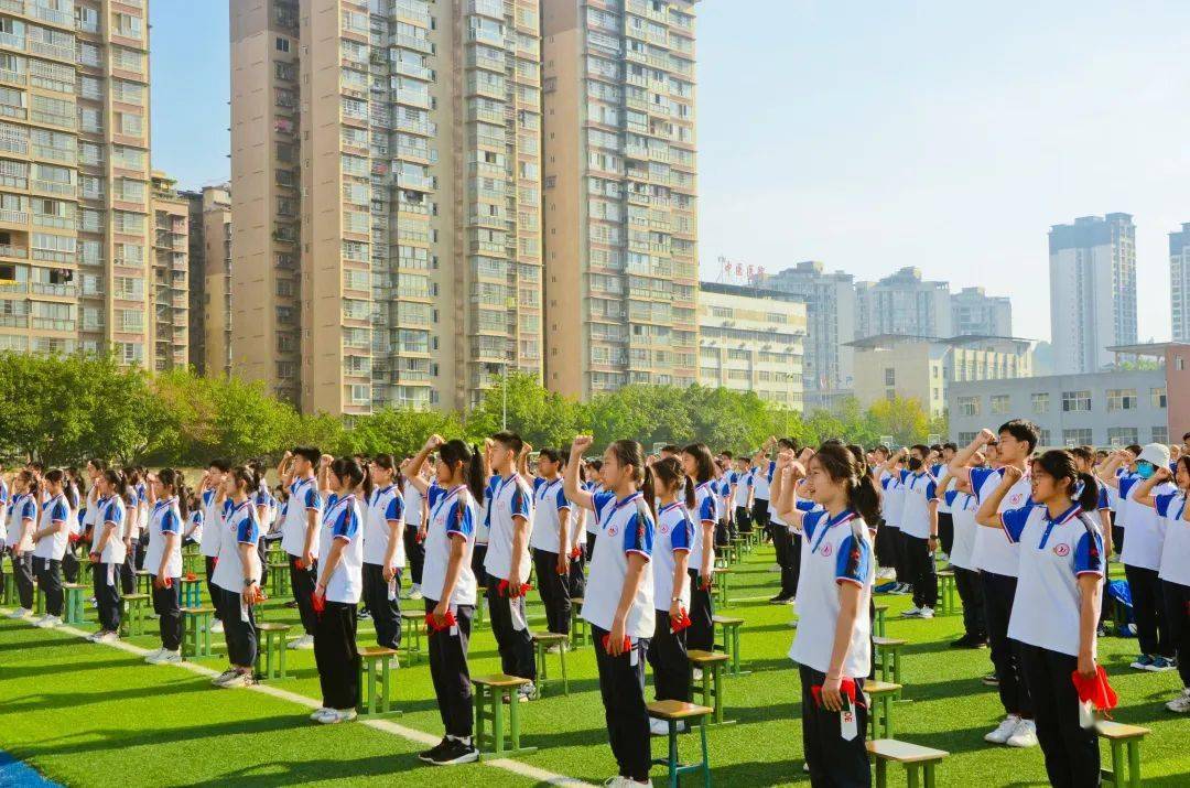 仪陇县宏德中学校花图片