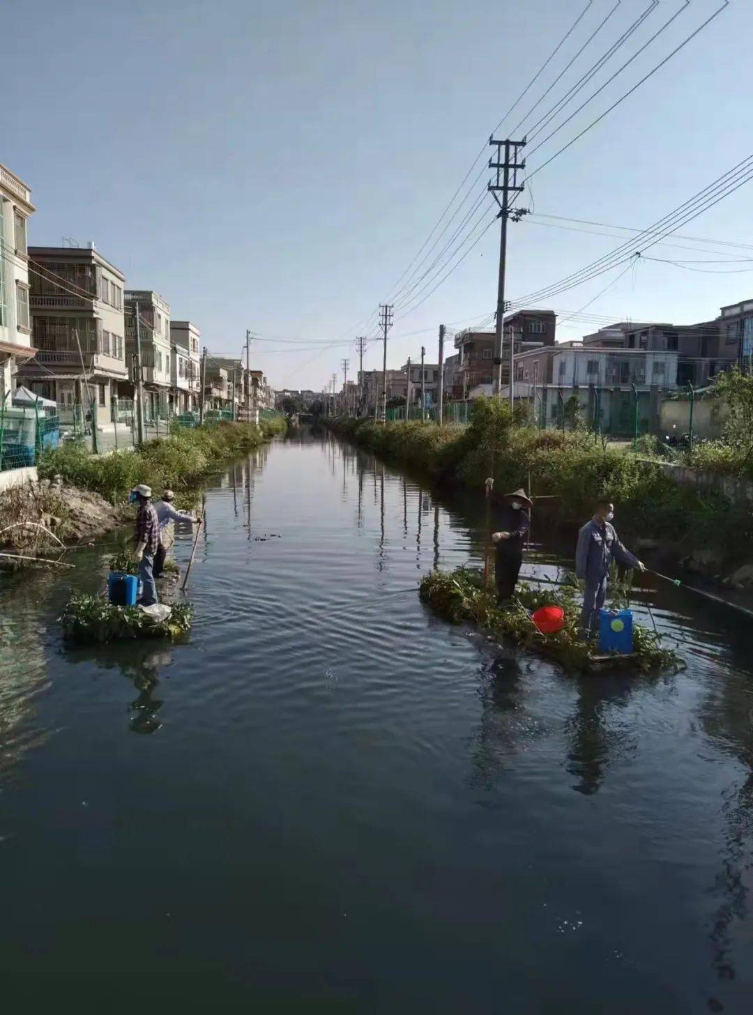 汫洲镇念好创卫严实细三字诀推动干部思想作风转变