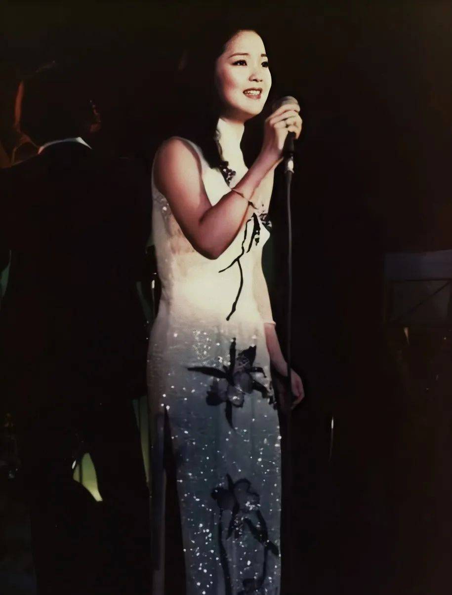 华语乐坛时髦第一人邓丽君