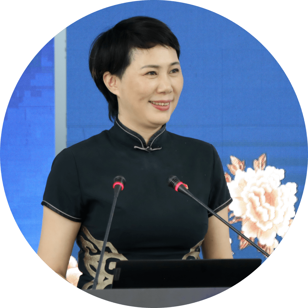 新津新引进两名拔尖教育人才_教学_贺芳_赖敏