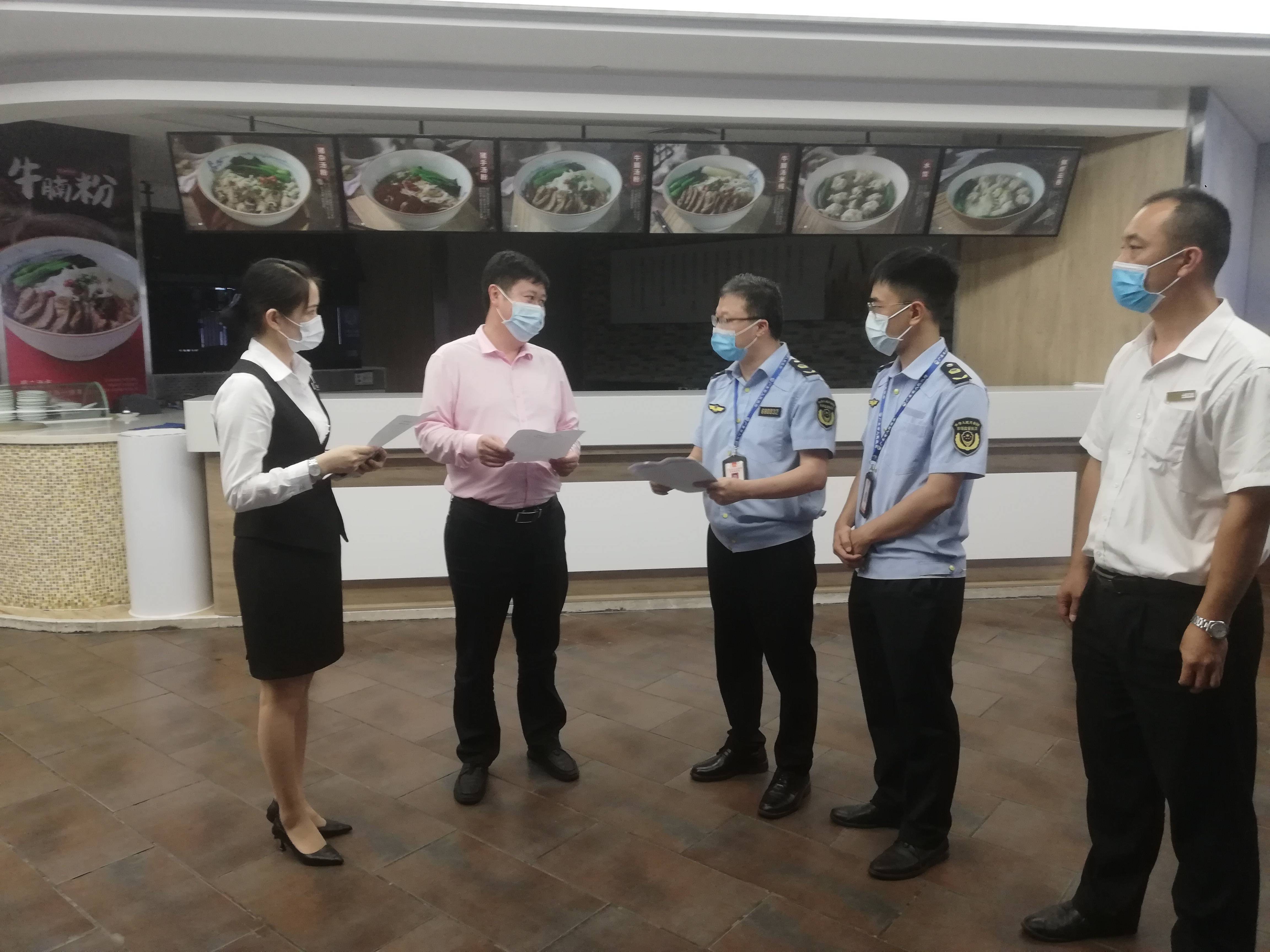 药店在疫情防控工作中发挥着"哨点"作用.