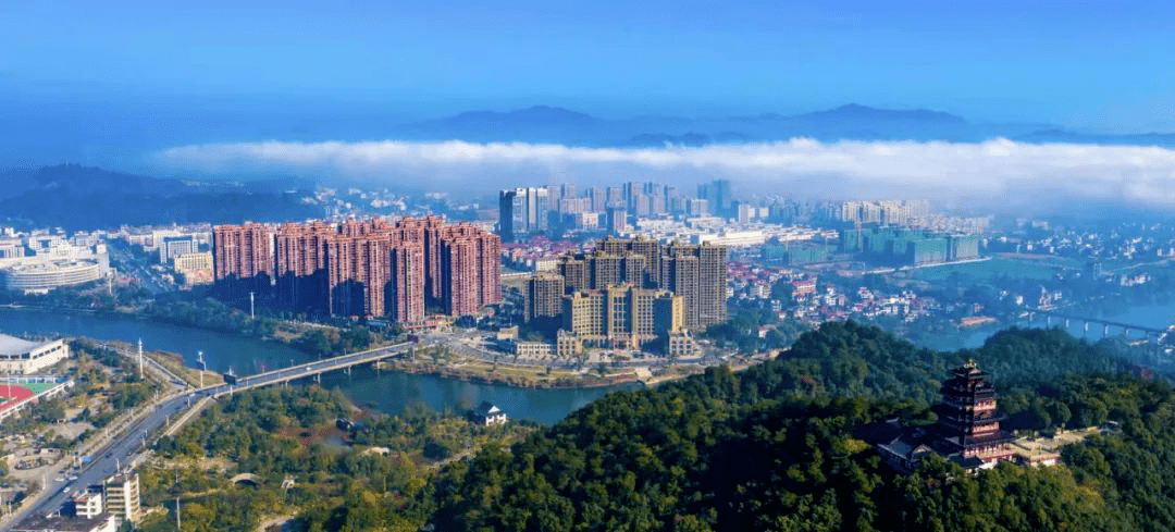 浮梁县:风劲催潮涌 奋进又一程