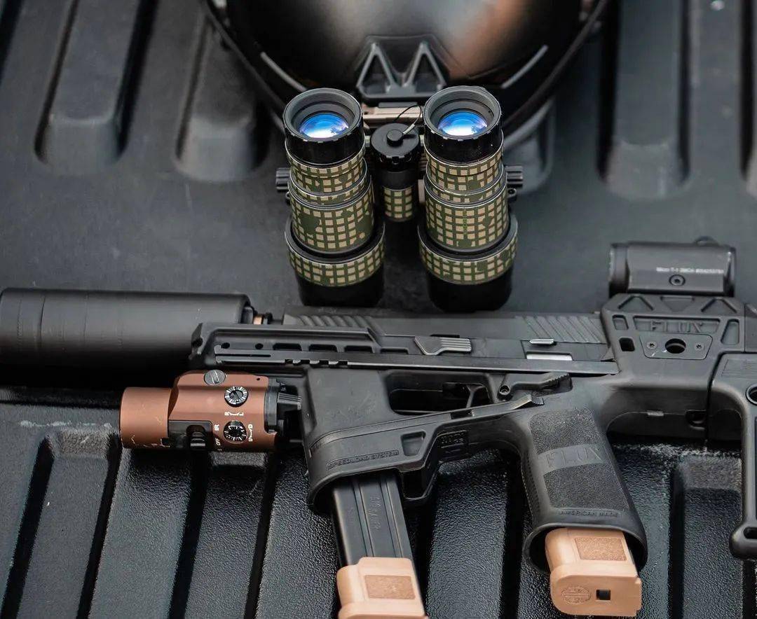 雷霆万钧fluxraidermp17美图大赏