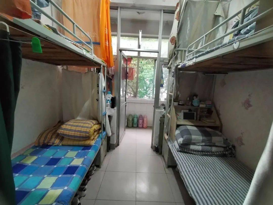 阳光心语外语学院举办宿舍文明月暨小屋收纳师照片征集活动