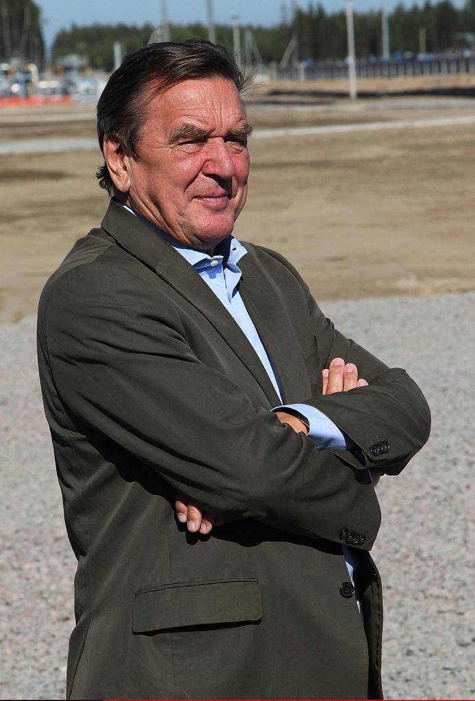 坚持亲俄立场德国前总理施罗德将被执政党剥夺特殊权利