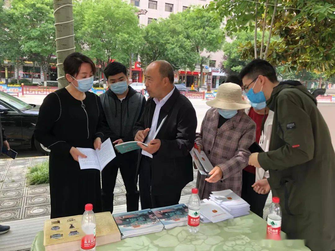 扶风县政府副县长胡亚娟深入"5·18国际博物馆日"现场指导工作_活动