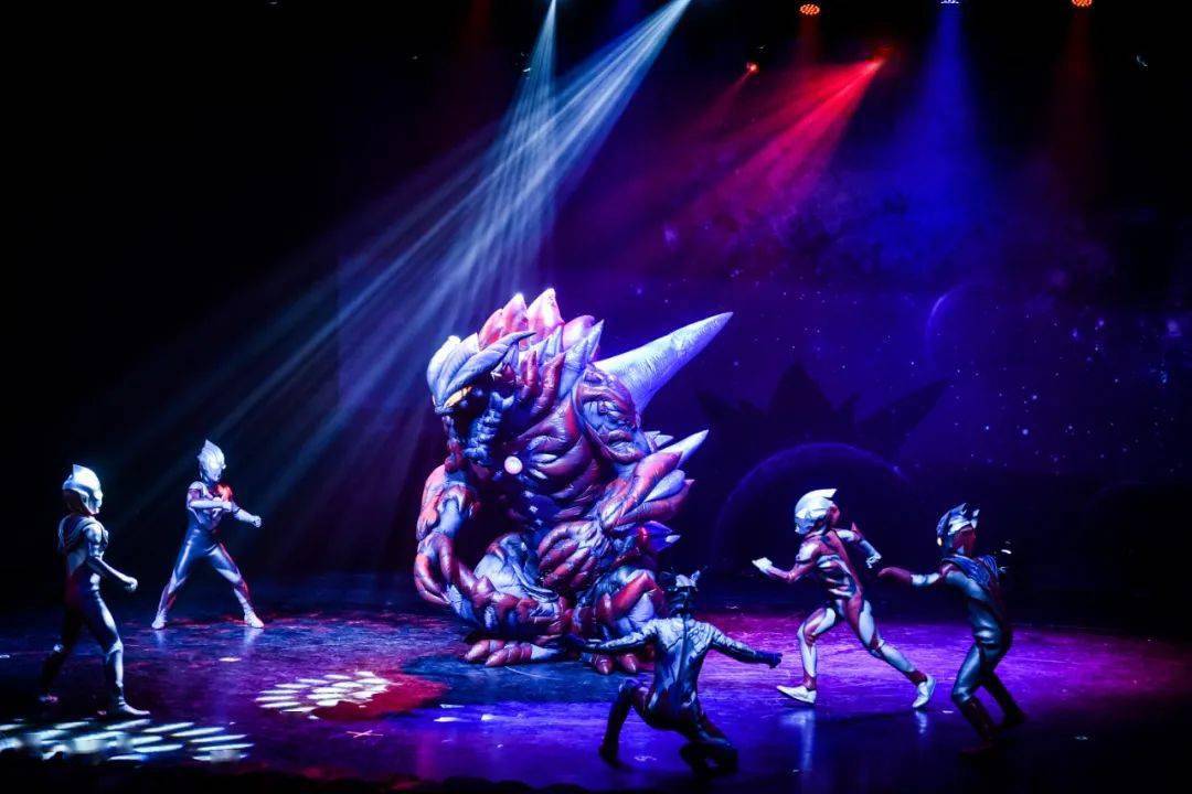 奥特曼超人气角色首次舞台亮相邀你共赴光之旅