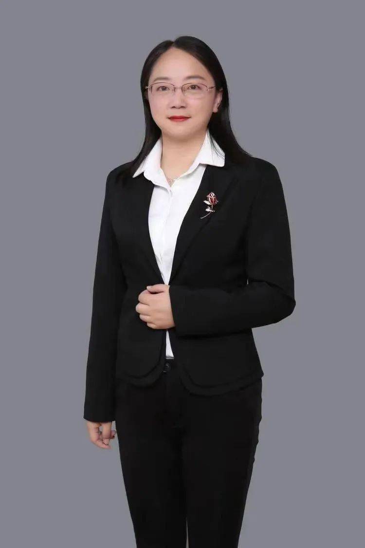 骨干展风采砥砺共奋进郑州一中经开区实验学校骨干教师风采展