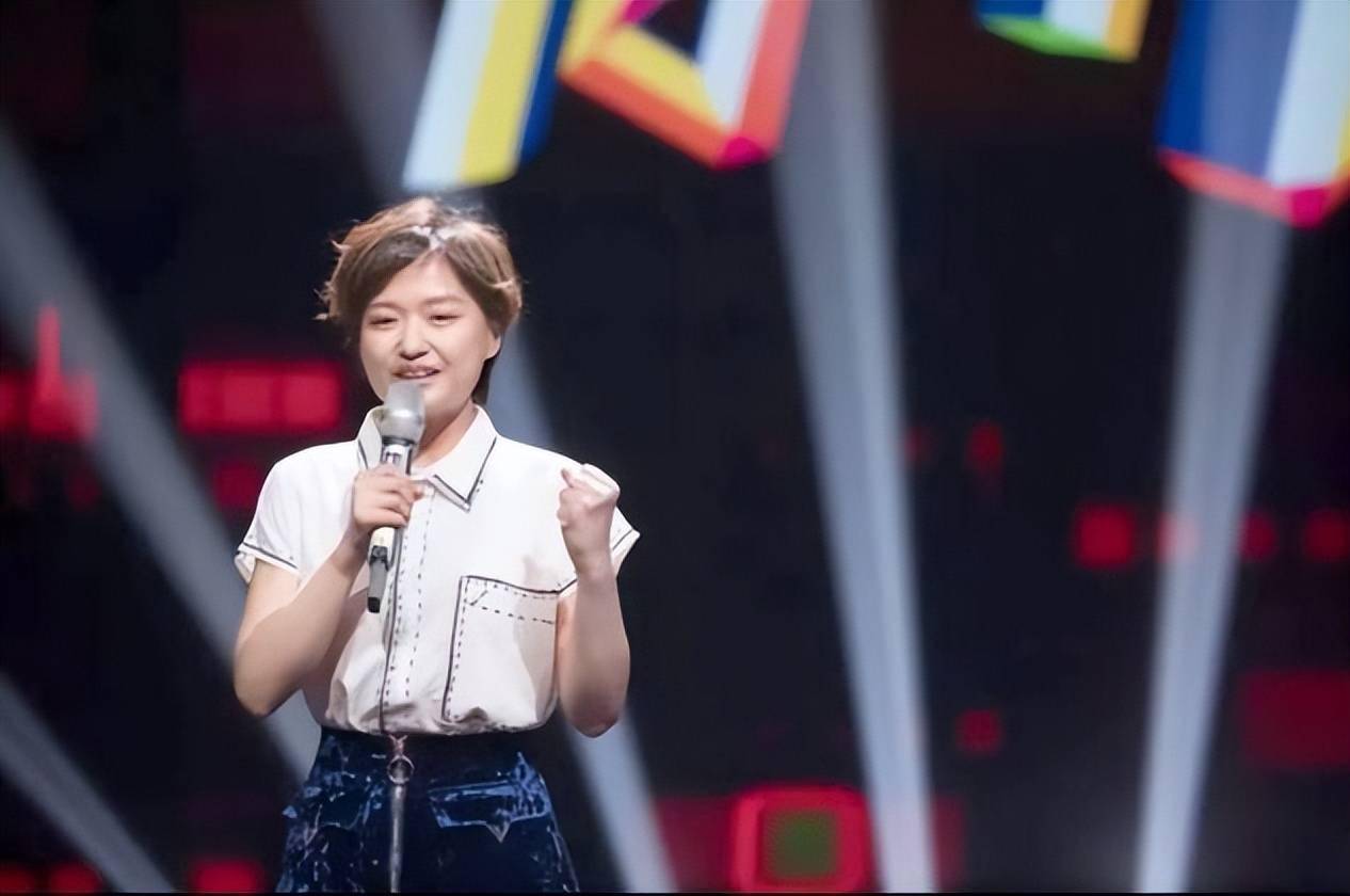 清华90后学霸万蕊雪攻克世界难题日工作14小时坚持为国科研