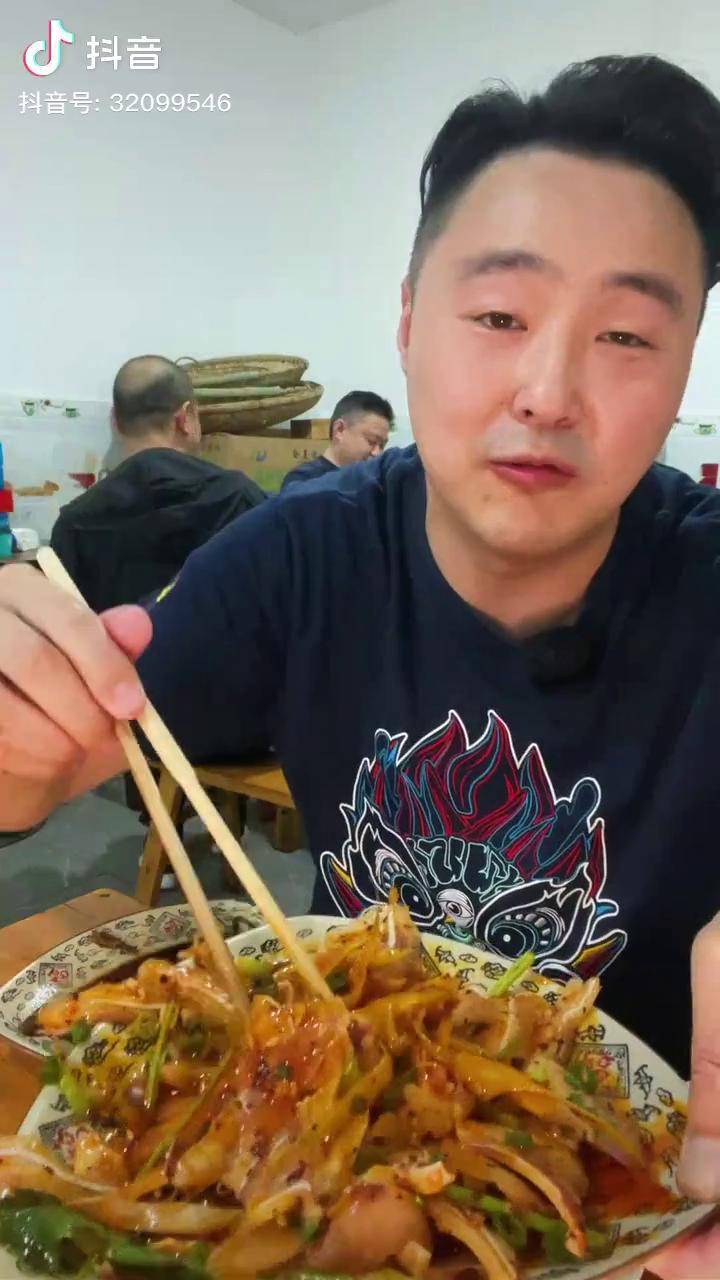 抖音女主播豆花=抖音豆花花是干什么的