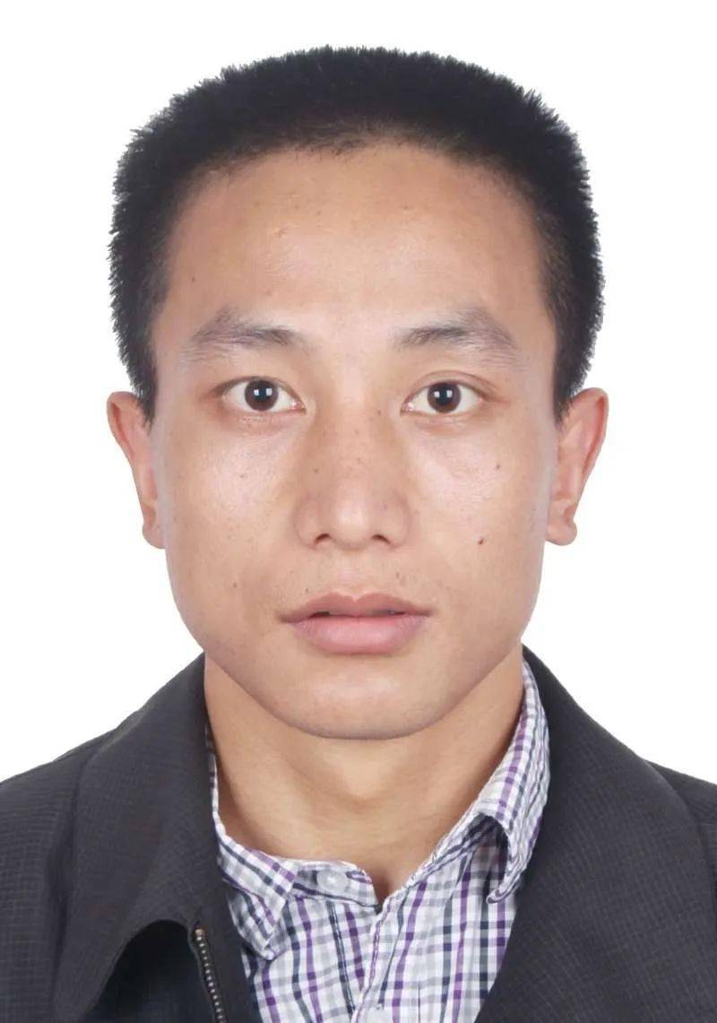 退役不褪色的青年干部陈斌斌