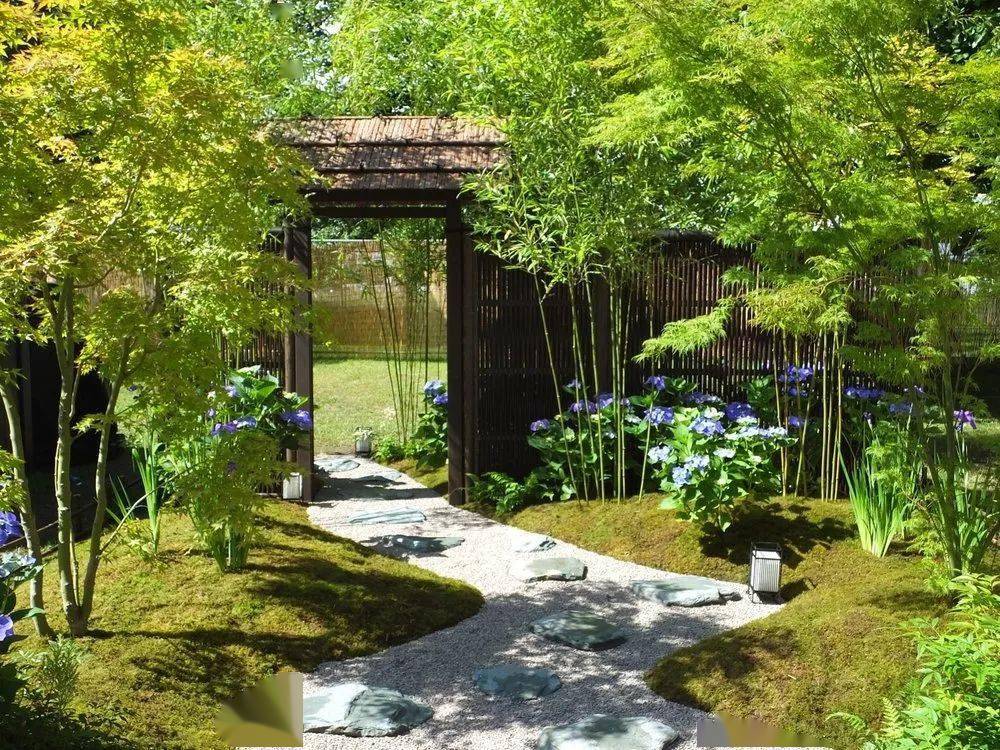 静怡而唯美,享受而舒适的空间感.