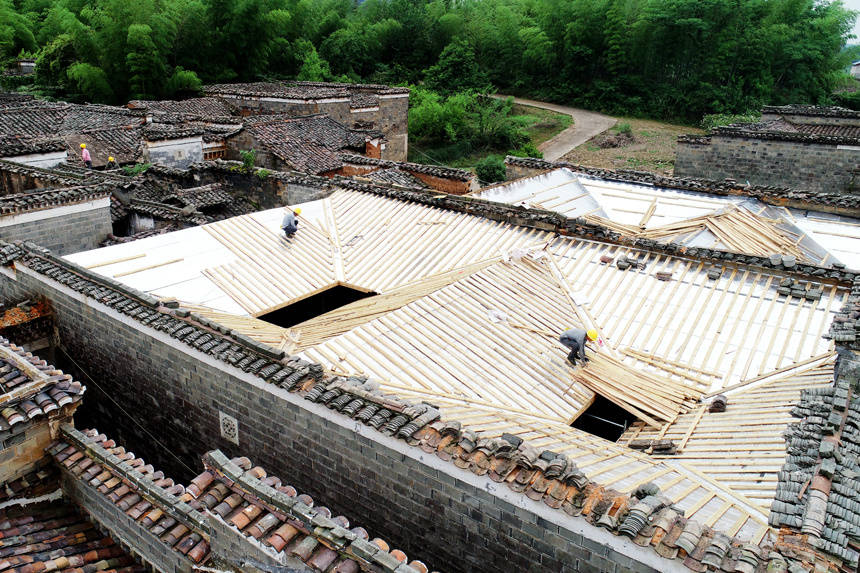 江西东乡：修复古村 留住乡愁