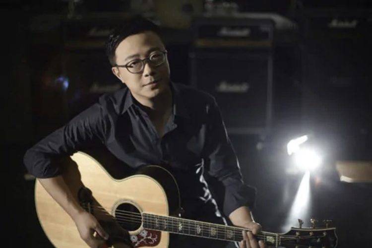 校园民谣代表人物沈庆离世他的青春寂寞是因为思念谁曾影响了无数70后