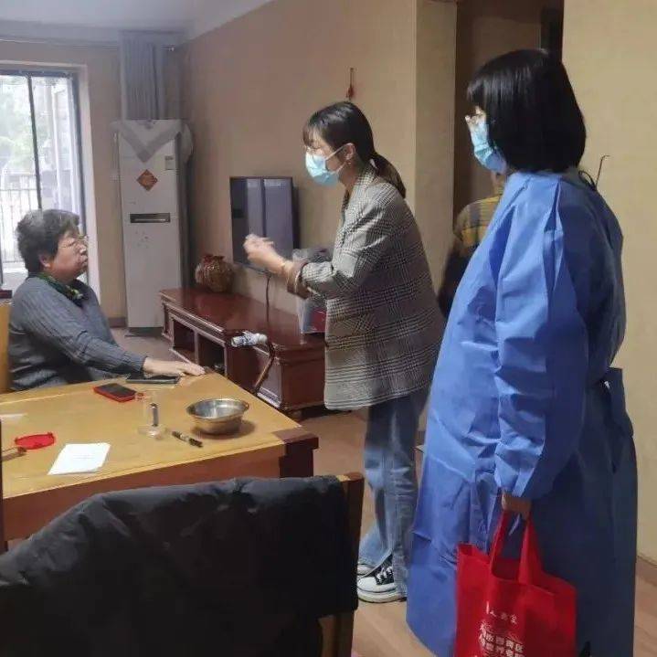 【文明365】张家窝镇四季花城社区:叩开家门知民意 凝心聚力护民安_活动_居民_群众