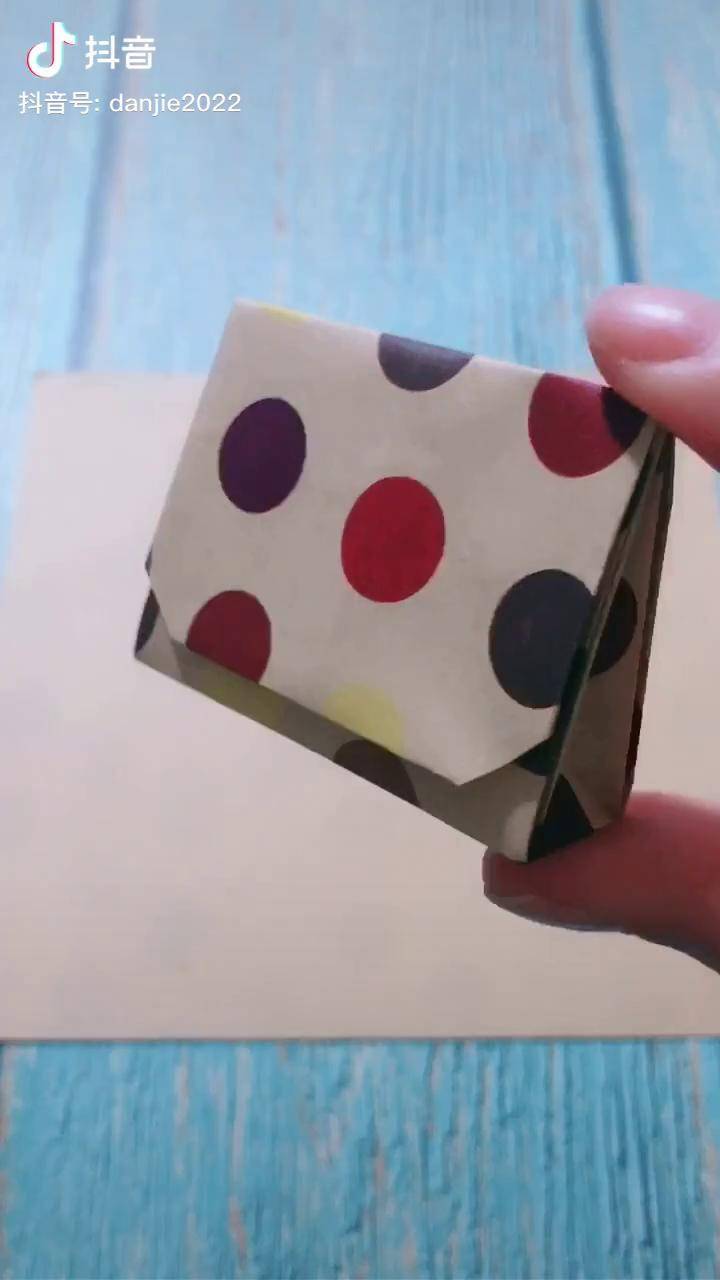 公文包折纸无所不能的我抖音直播电商小助手