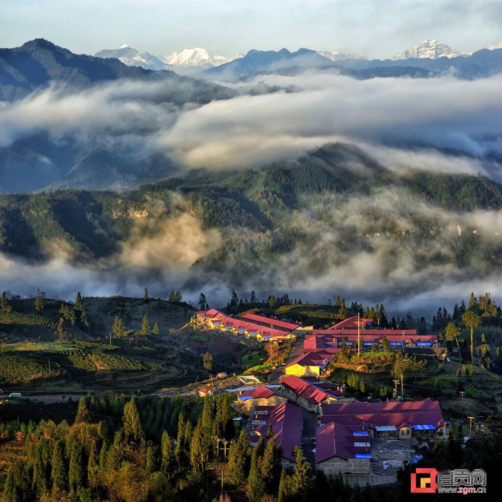 回首清风雅雨间 古城荥经换新颜_荥经县_发展_旅游