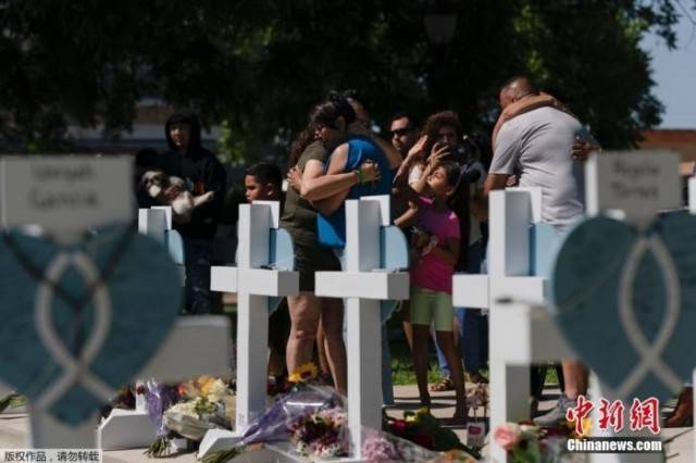 小学枪击案震惊世界，美国能否从“哀之”走向“鉴之”？