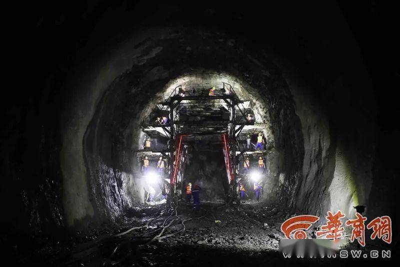 被称为穿越秦岭的地下高铁西康高铁19座隧道开工建设啦