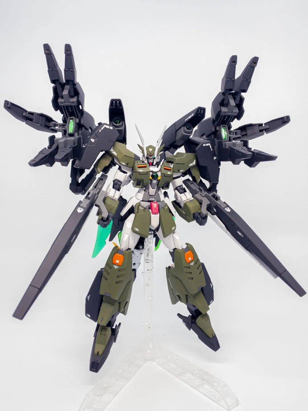 核心高达星座改造之金牛座装甲