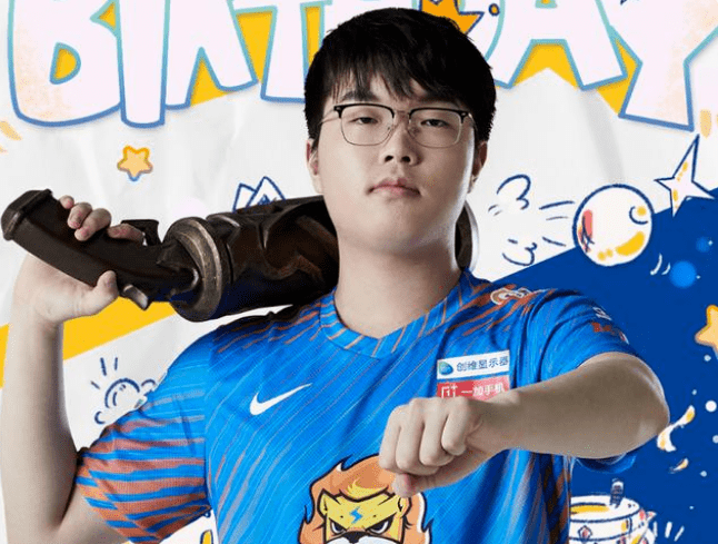 知名男主播zard因肥胖被辱骂4个月狂瘦70斤吃到汉堡后落泪