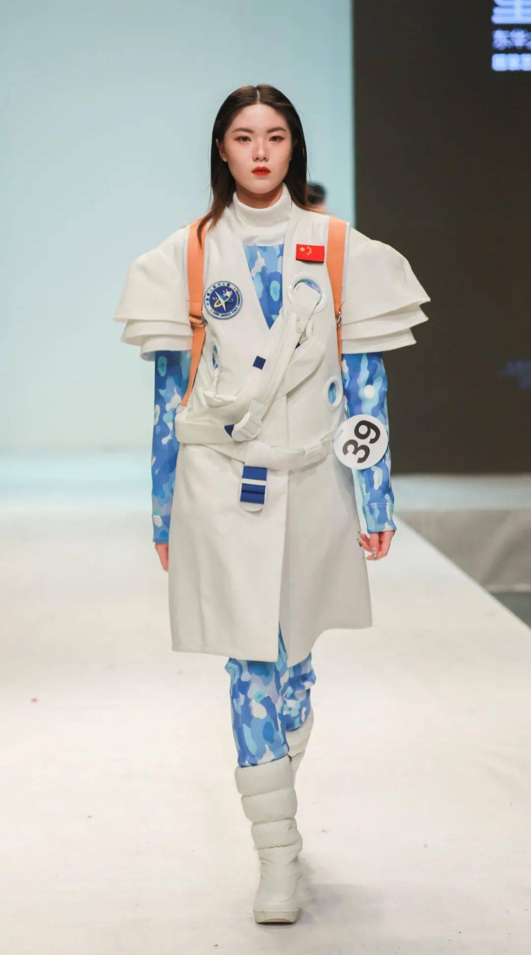毕业展2022东华大学服装与艺术设计学院服装艺术设计系线上展