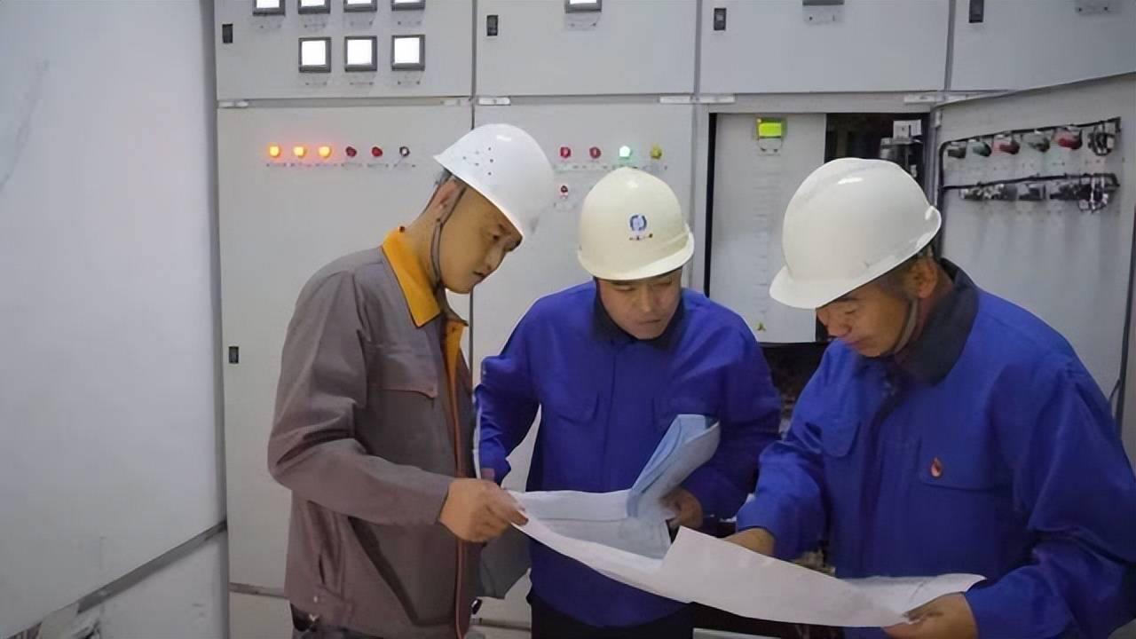 宁夏正丰房地产机电设备安装总工程师张晓炜:永远为农民工"代言"