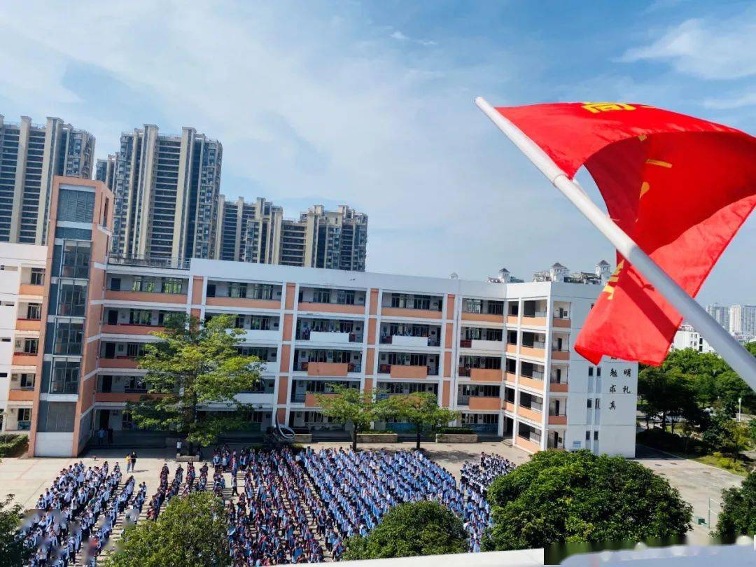 披荆斩棘六月鏖战乘风破浪绽放光芒福州教院二附中高考助威活动