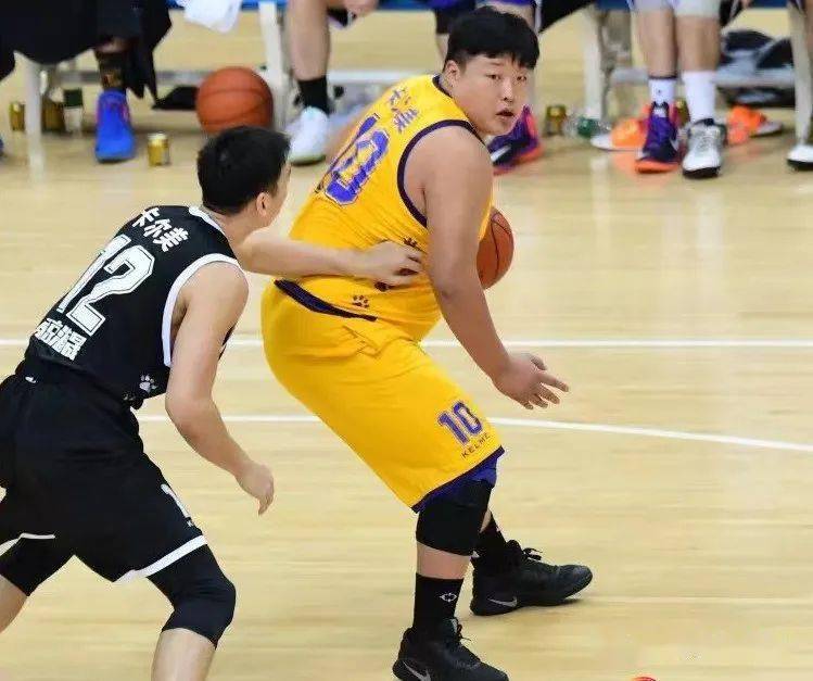 篮下巨无霸——孙家田野球国家队后卫——周雨返回搜狐,查看更多