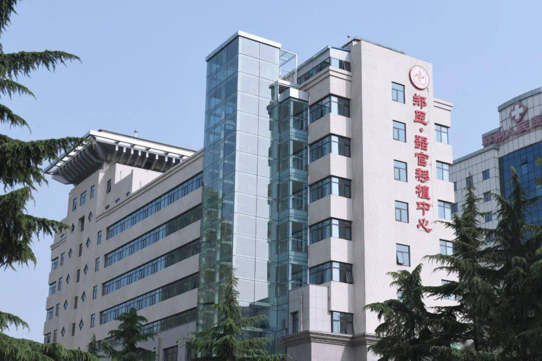 49岁的她万万没想到._器官移植中心_刘女士_进行